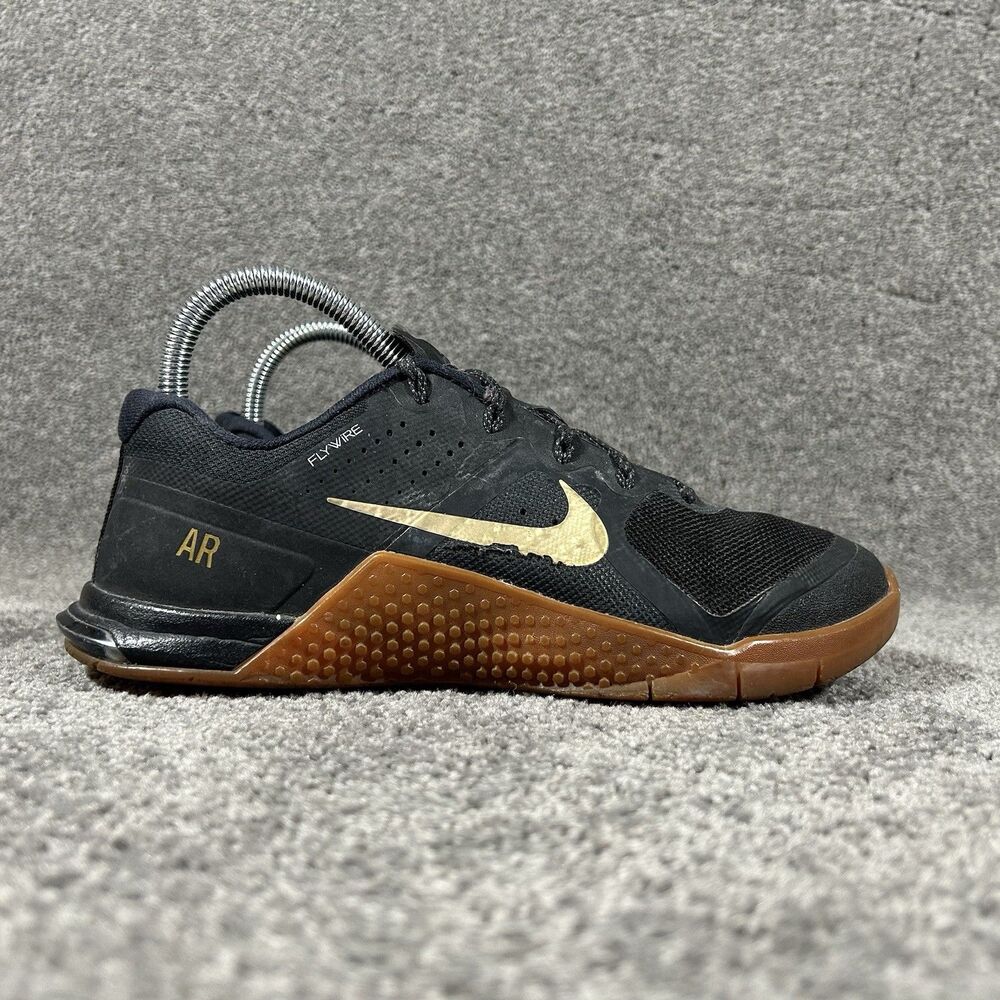 Nike ID Metcon 2 Flywire 846028-991 Women's Sz 7.5 Black Gum Running Shoes Used